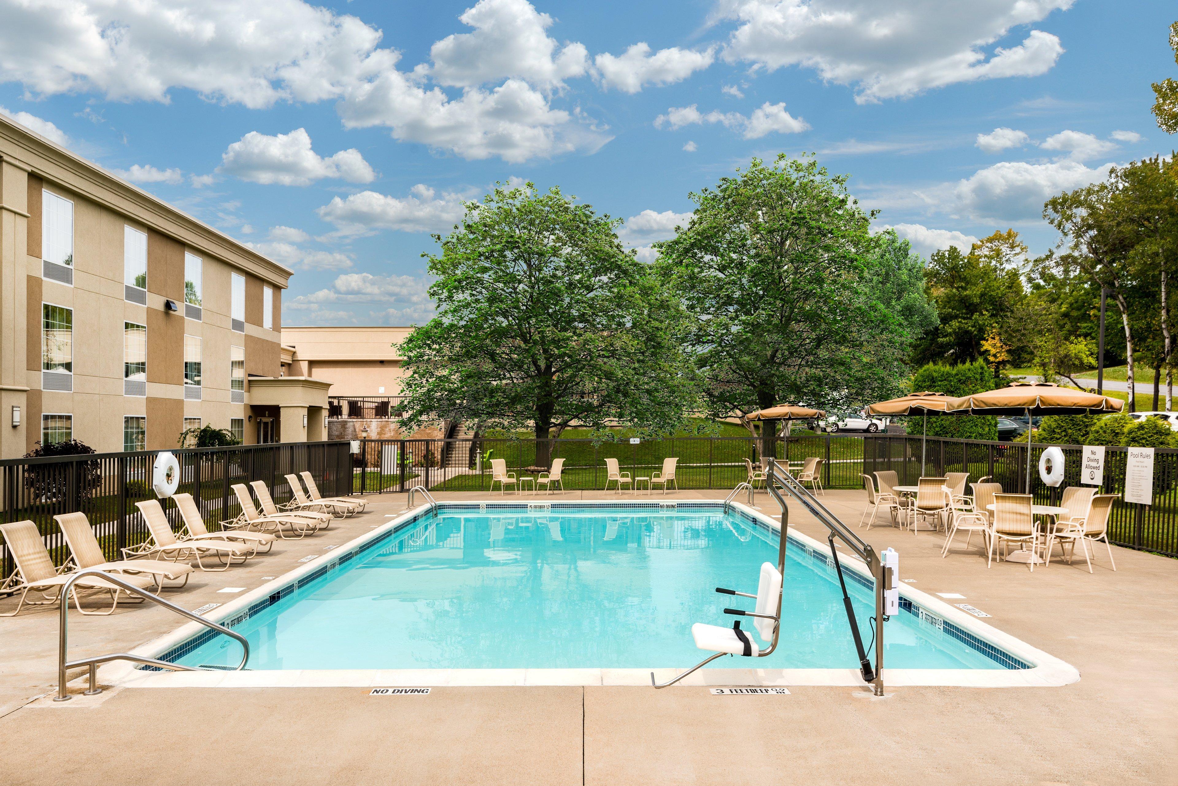 Holiday Inn Johnstown-Gloversville Exterior photo