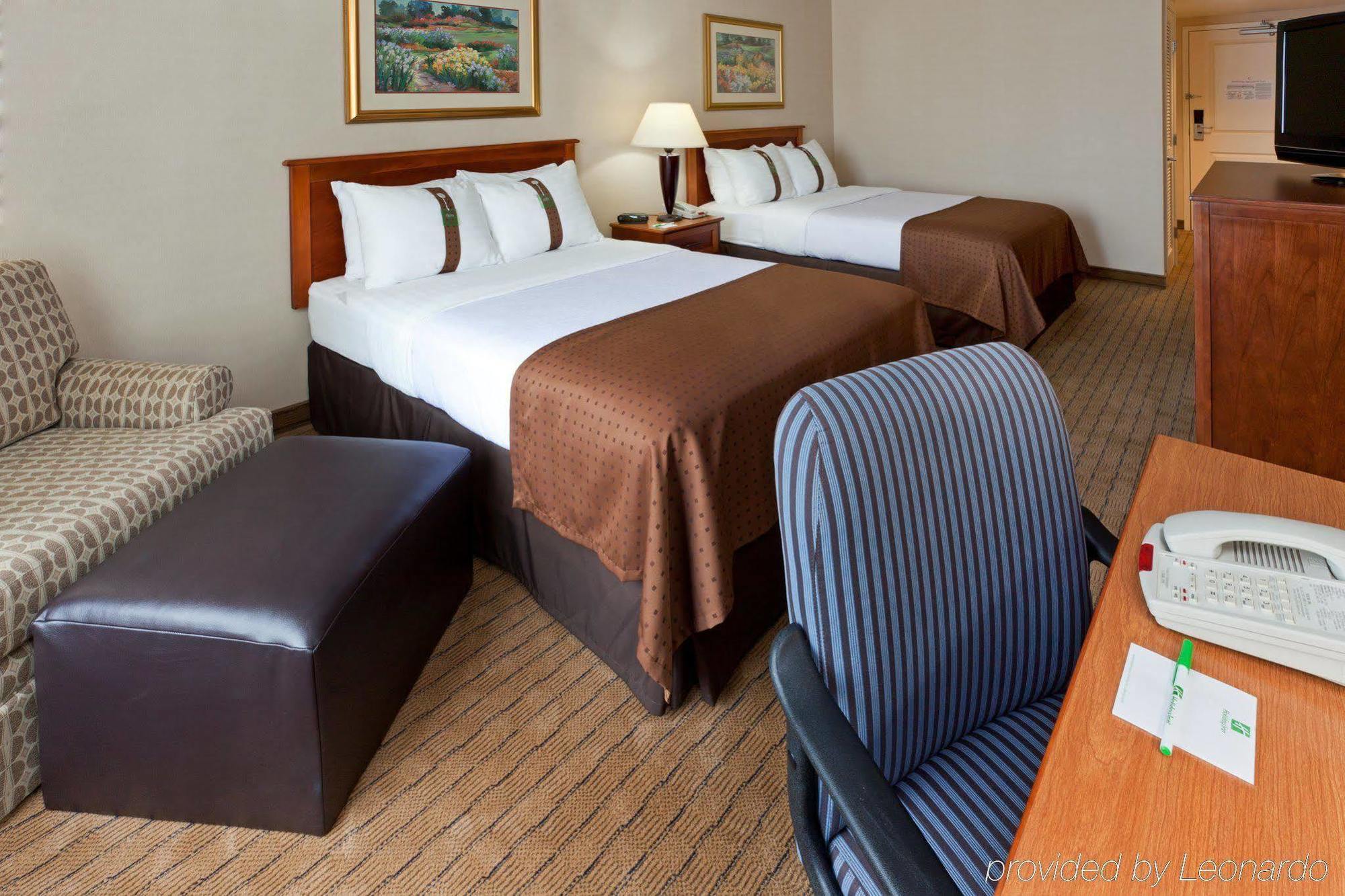 Holiday Inn Johnstown-Gloversville Room photo